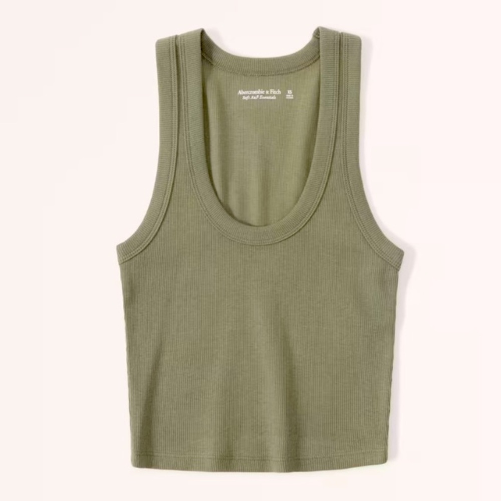 Abercrombie & Fitch Essential Scoopneck Tank in Olive Size M